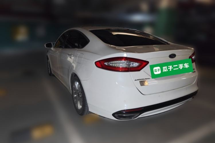 Used Ford Mondeo 2013 2.0L GTDi 200 Luxury Model Rear Left 45 Deg