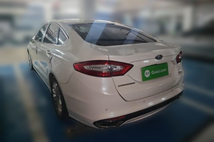 Used Ford Mondeo 2013 2.0L GTDi 200 Luxury Model Rear Left 45 Deg