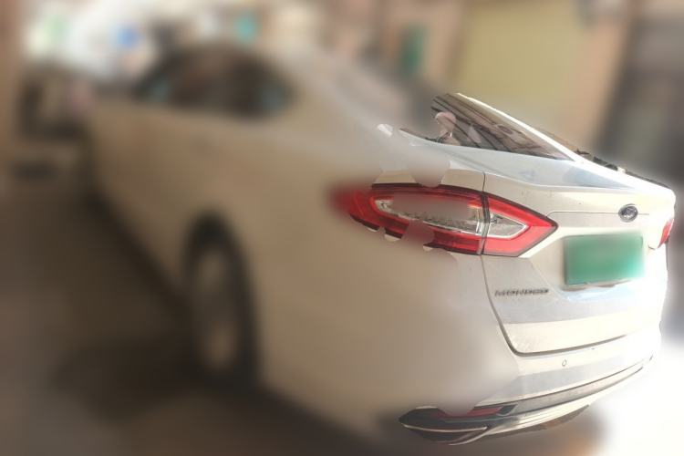 Used Ford Mondeo 2013 2.0L GTDi 200 Fashion Edition Rear Left 45 Deg