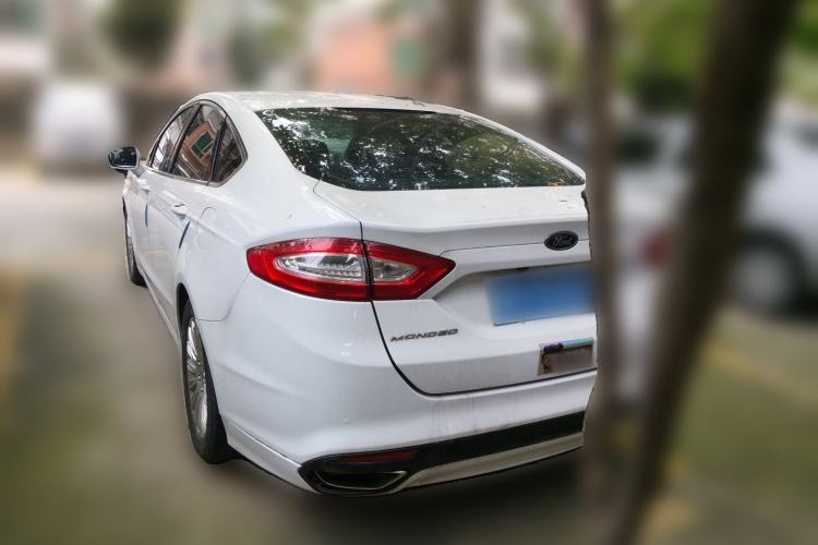 Used Ford Mondeo 2013 2.0L GTDi 200 Fashion Edition Rear Left 45 Deg