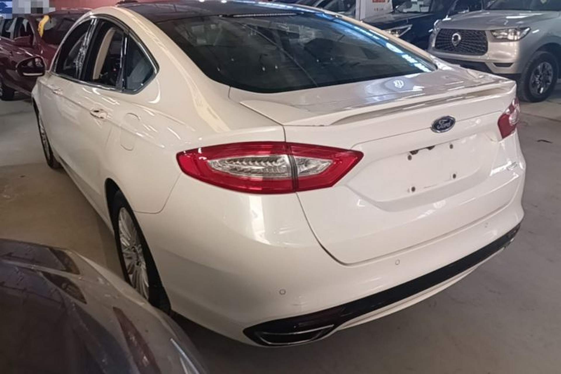Used Ford Mondeo 2013 2.0L GTDi 200 Fashion Edition Rear Left 45 Deg