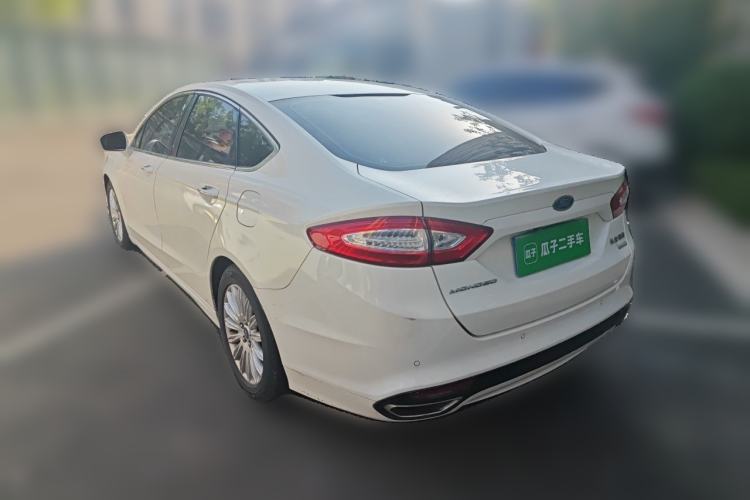 Used Ford Mondeo 2013 2.0L GTDi 200 Fashion Edition Rear Left 45 Deg
