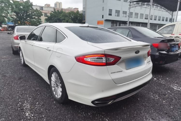 Used Ford Mondeo 2013 2.0L GTDi 200 Fashion Edition Rear Left 45 Deg