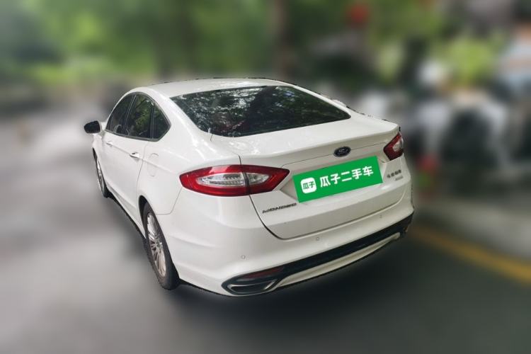 Used Ford Mondeo 2013 2.0L GTDi 200 Fashion Edition Rear Left 45 Deg