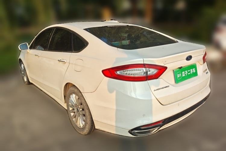 Used Ford Mondeo 2013 2.0L GTDi 200 Fashion Edition Rear Left 45 Deg
