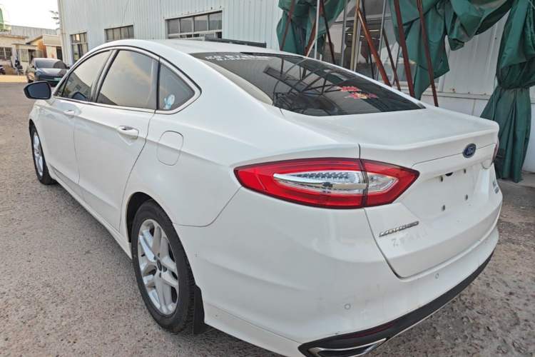 Used Ford Mondeo 2013 1.5L GTDi180 Fashion Edition Rear Left 45 Deg