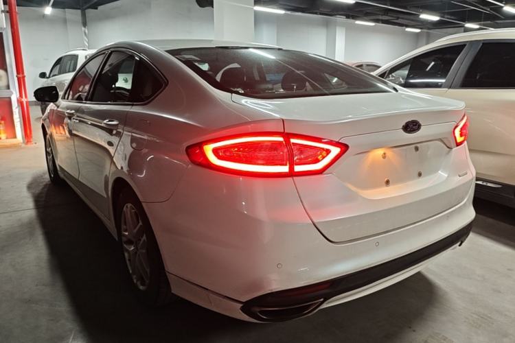 Used Ford Mondeo 2013 1.5L GTDi180 Fashion Edition Rear Left 45 Deg
