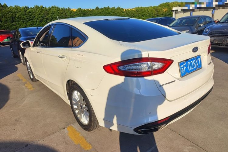 Used Ford Mondeo 2013 2.0L GTDi 200 Fashion Edition Rear Left 45 Deg