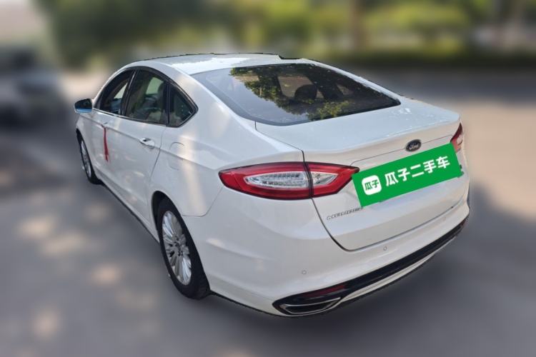 Used Ford Mondeo 2013 2.0L GTDi 200 Fashion Edition Rear Left 45 Deg