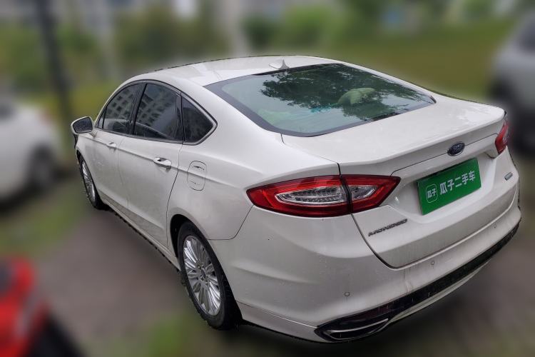 Used Ford Mondeo 2013 2.0L GTDi 200 Fashion Edition Rear Left 45 Deg