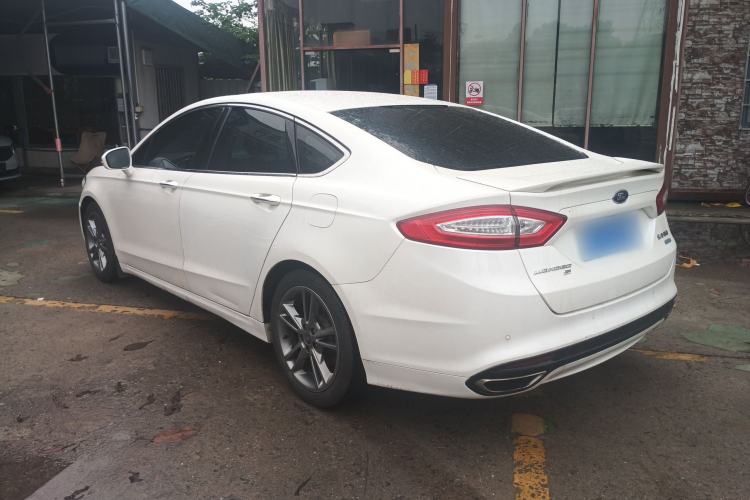 Used Ford Mondeo 2013 2.0L GTDi240 Luxury Sport Model Rear Left 45 Deg