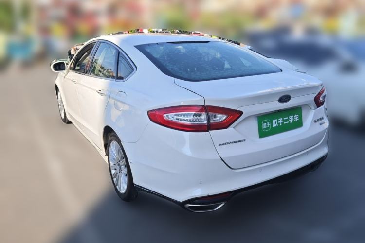 Used Ford Mondeo 2013 2.0L GTDi 200 Luxury Model Rear Left 45 Deg