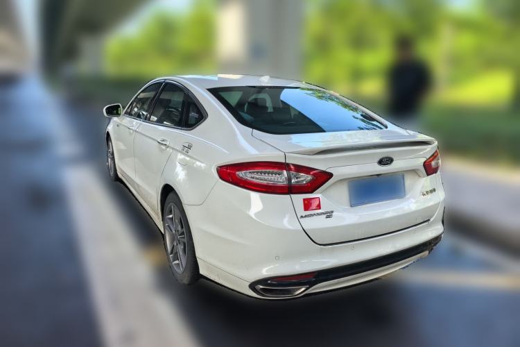 Used Ford Mondeo 2013 2.0L GTDi240 Luxury Sport Model Rear Left 45 Deg