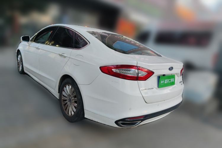Used Ford Mondeo 2013 2.0L GTDi 200 Fashion Edition Rear Left 45 Deg