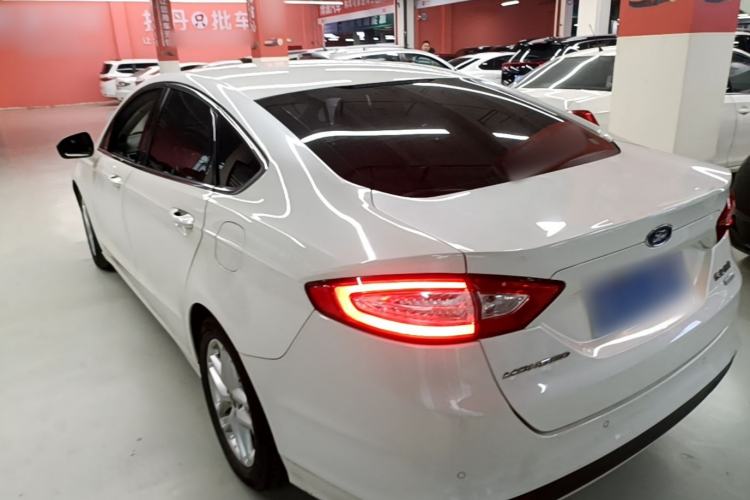 Used Ford Mondeo 2013 1.5L GTDi180 Fashion Edition Rear Left 45 Deg