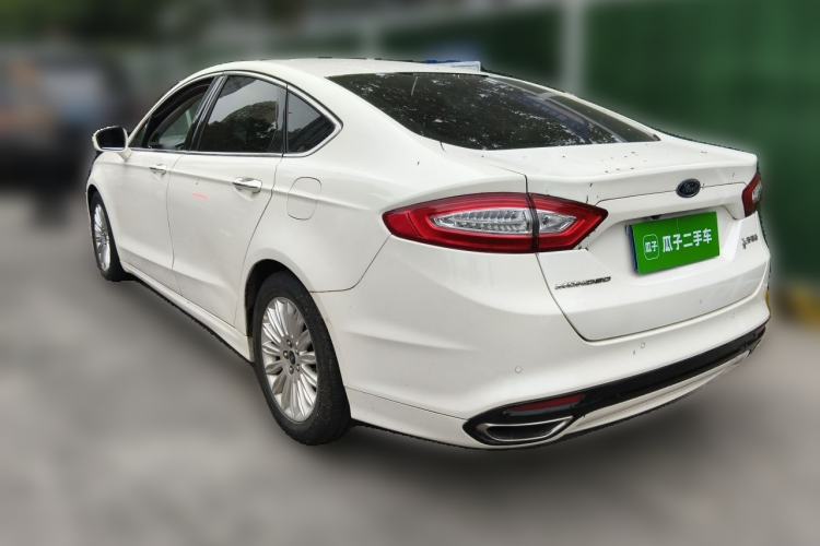 Used Ford Mondeo 2013 2.0L GTDi 200 Fashion Edition Rear Left 45 Deg