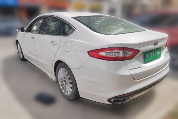 Used Ford Mondeo 2013 2.0L GTDi 200 Luxury Model Rear Left 45 Deg