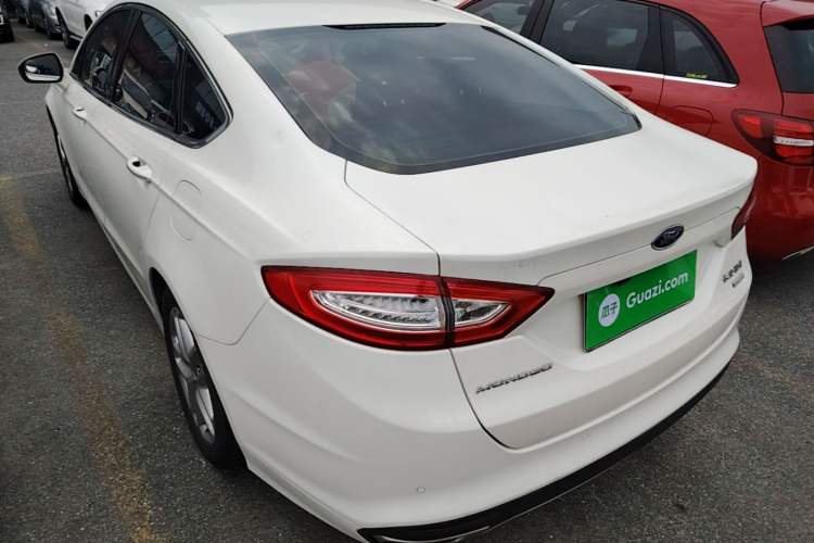 Used Ford Mondeo 2013 1.5L GTDi180 Fashion Edition Rear Left 45 Deg