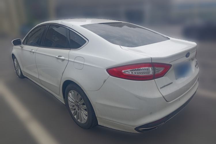 Used Ford Mondeo 2013 2.0L GTDi 200 Luxury Model Rear Left 45 Deg
