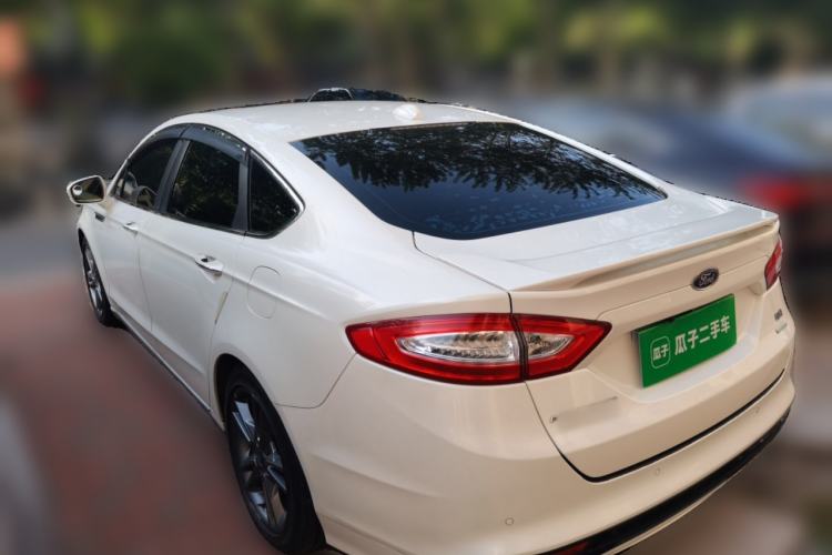 Used Ford Mondeo 2013 2.0L GTDi240 Luxury Sport Model Rear Left 45 Deg