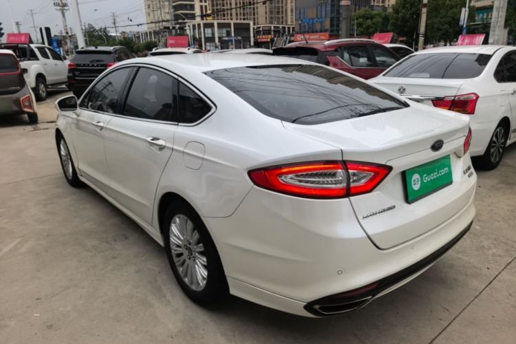 Used Ford Mondeo 2013 2.0L GTDi 200 Fashion Edition Rear Left 45 Deg