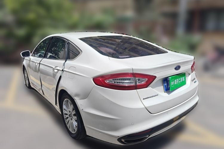 Used Ford Mondeo 2013 2.0L GTDi 200 Fashion Edition Rear Left 45 Deg