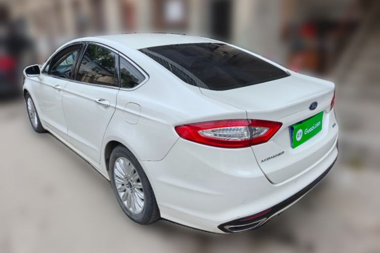 Used Ford Mondeo 2013 2.0L GTDi 200 Fashion Edition Rear Left 45 Deg