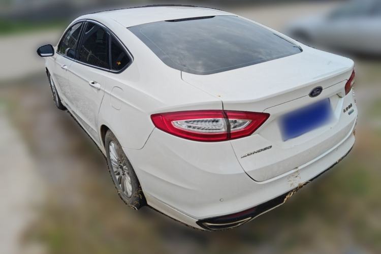 Used Ford Mondeo 2013 2.0L GTDi 200 Luxury Model Rear Left 45 Deg