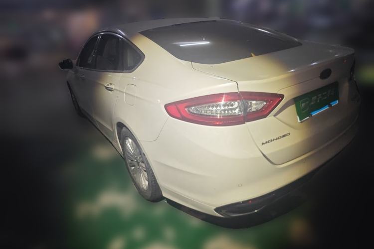 Used Ford Mondeo 2013 2.0L GTDi 200 Fashion Edition Rear Left 45 Deg