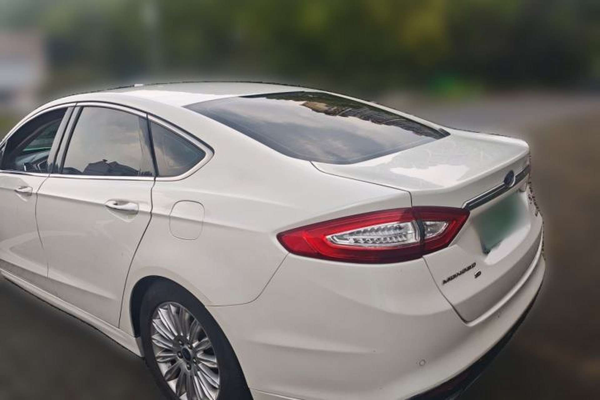 Used Ford Mondeo 2013 2.0L GTDi 200 Fashion Edition Rear Left 45 Deg