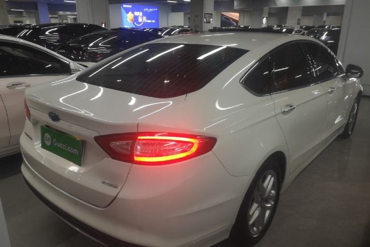 Used Ford Mondeo 2013 1.5L GTDi180 Fashion Edition Rear Right 45 Deg