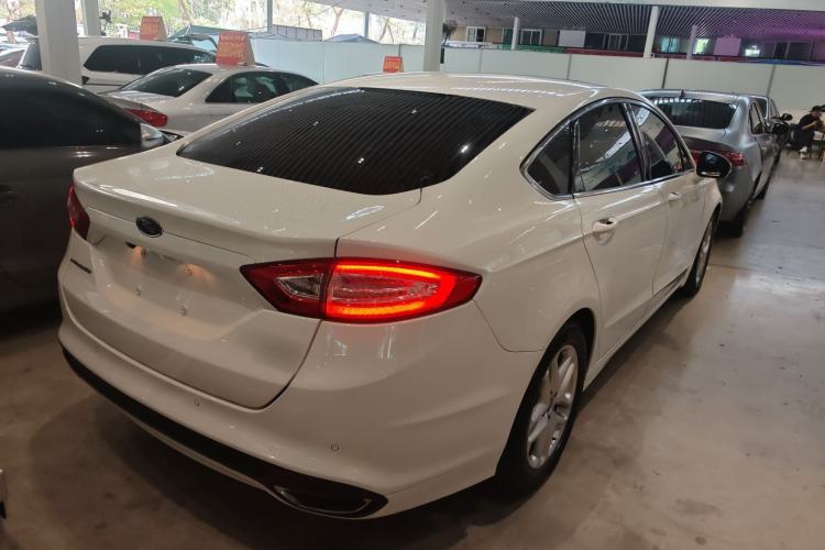 Used Ford Mondeo 2013 1.5L GTDi180 Fashion Edition Rear Right 45 Deg