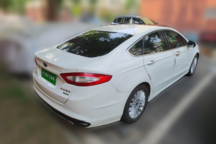 Used Ford Mondeo 2013 2.0L GTDi 200 Fashion Edition Rear Right 45 Deg