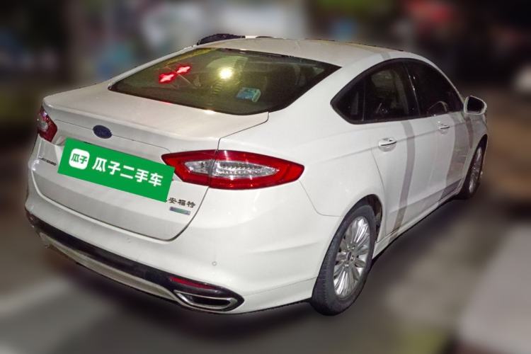Used Ford Mondeo 2013 2.0L GTDi 200 Fashion Edition Rear Right 45 Deg