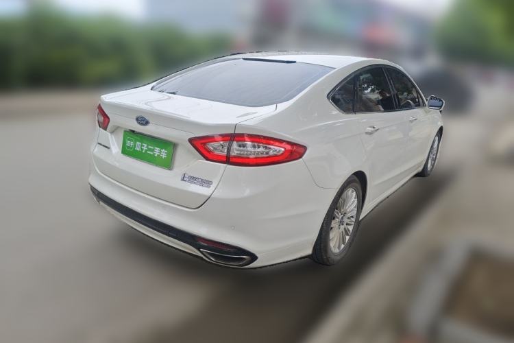 Used Ford Mondeo 2013 2.0L GTDi 200 Fashion Edition Rear Right 45 Deg