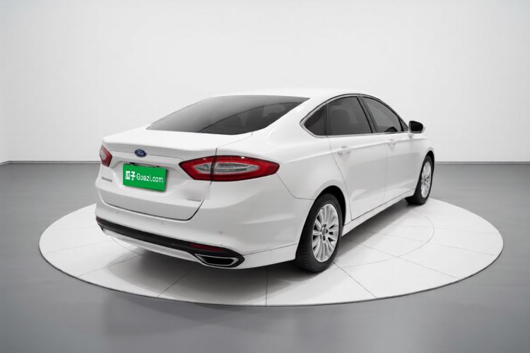 Used Ford Mondeo 2013 2.0L GTDi 200 Fashion Edition Rear Right 45 Deg
