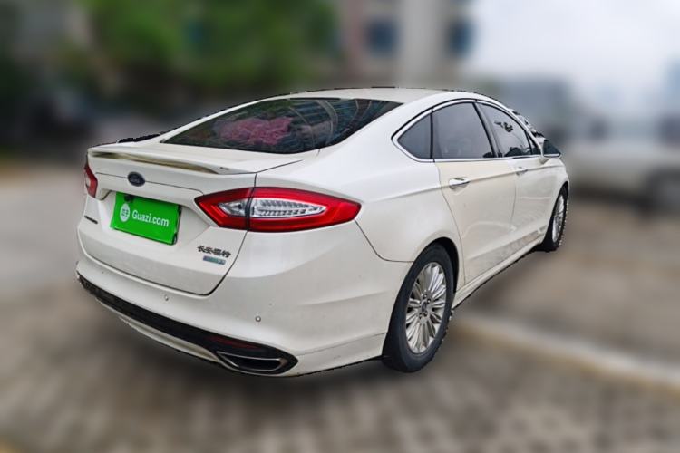 Used Ford Mondeo 2013 2.0L GTDi 200 Fashion Edition Rear Right 45 Deg