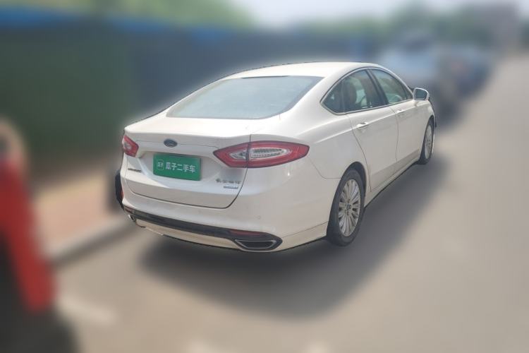 Used Ford Mondeo 2013 2.0L GTDi 200 Fashion Edition Rear Right 45 Deg
