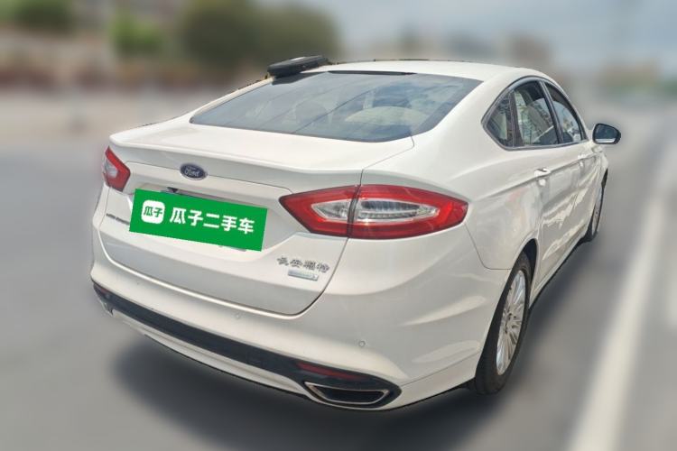 Used Ford Mondeo 2013 2.0L GTDi 200 Fashion Edition Rear Right 45 Deg