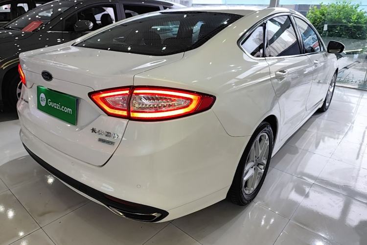 Used Ford Mondeo 2013 1.5L GTDi180 Fashion Edition Rear Right 45 Deg