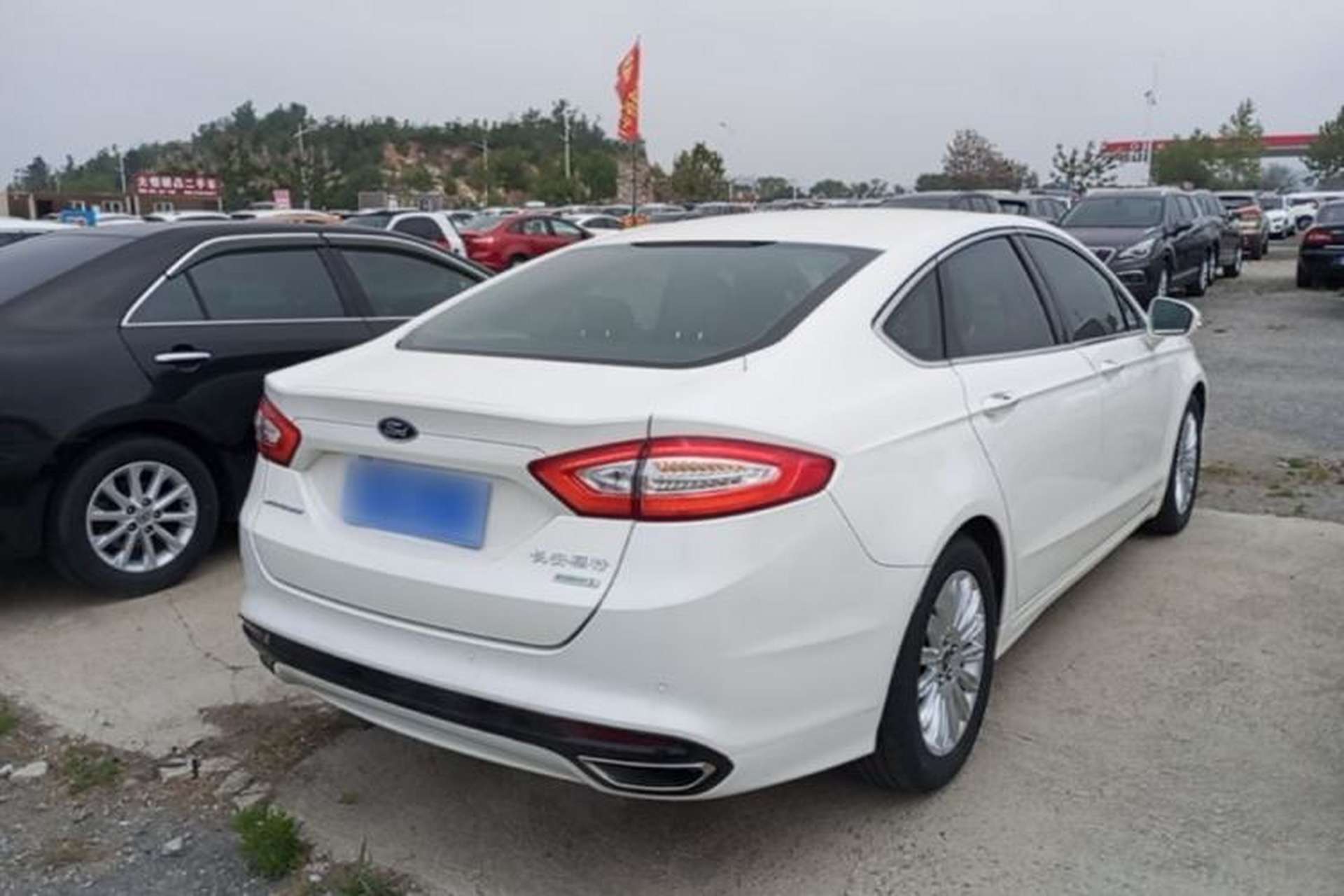 Used Ford Mondeo 2013 2.0L GTDi 200 Fashion Edition Rear Right 45 Deg
