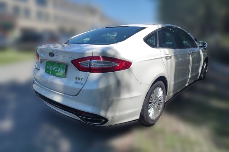 Used Ford Mondeo 2013 2.0L GTDi 200 Fashion Edition Rear Right 45 Deg