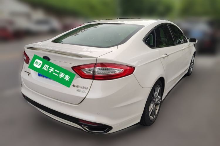 Used Ford Mondeo 2013 2.0L GTDi240 Luxury Sport Model Rear Right 45 Deg