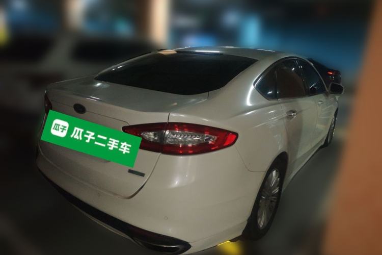 Used Ford Mondeo 2013 2.0L GTDi 200 Fashion Edition Rear Right 45 Deg