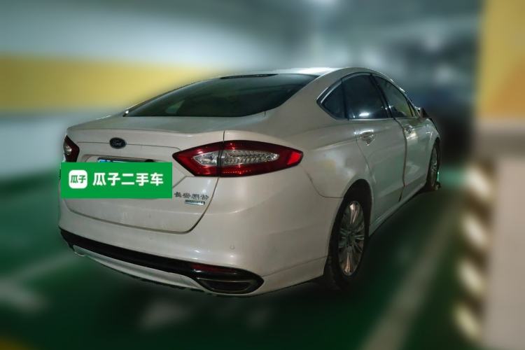Used Ford Mondeo 2013 2.0L GTDi 200 Fashion Edition Rear Right 45 Deg