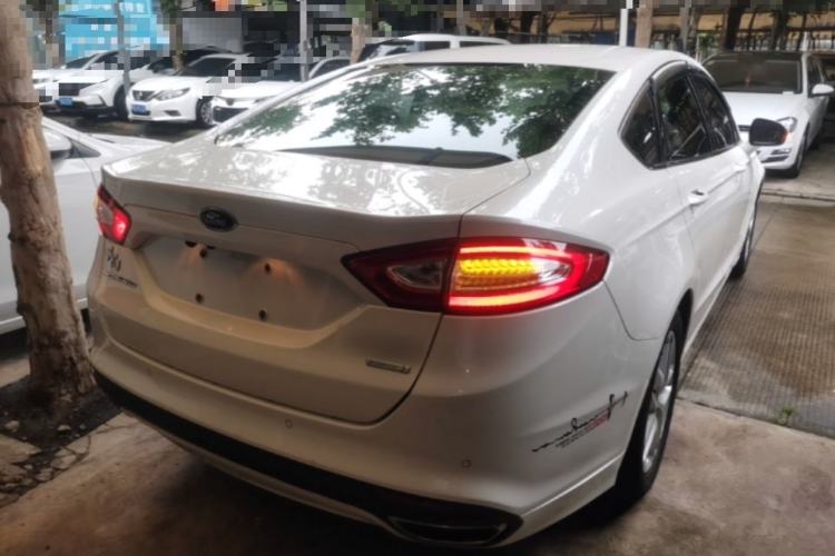 Used Ford Mondeo 2013 1.5L GTDi180 Fashion Edition Rear Right 45 Deg