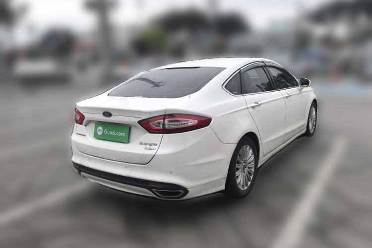 Used Ford Mondeo 2013 2.0L GTDi 200 Fashion Edition Rear Right 45 Deg