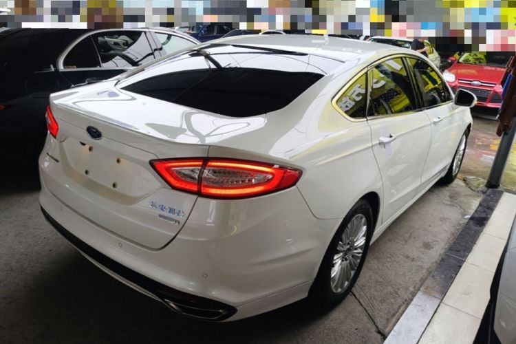 Used Ford Mondeo 2013 2.0L GTDi 200 Fashion Edition Rear Right 45 Deg