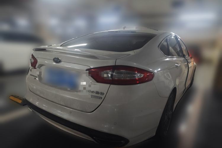 Used Ford Mondeo 2013 2.0L GTDi240 Luxury Sport Model Rear Right 45 Deg