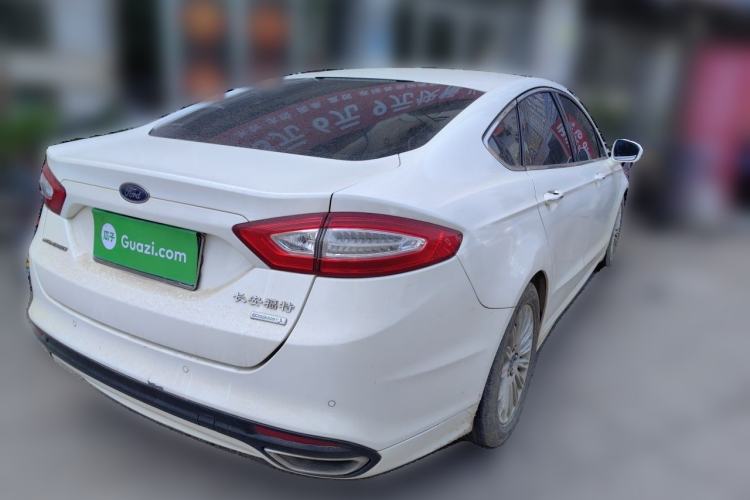 Used Ford Mondeo 2013 2.0L GTDi 200 Fashion Edition Rear Right 45 Deg